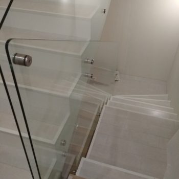 Ограждение из закаленного стекла